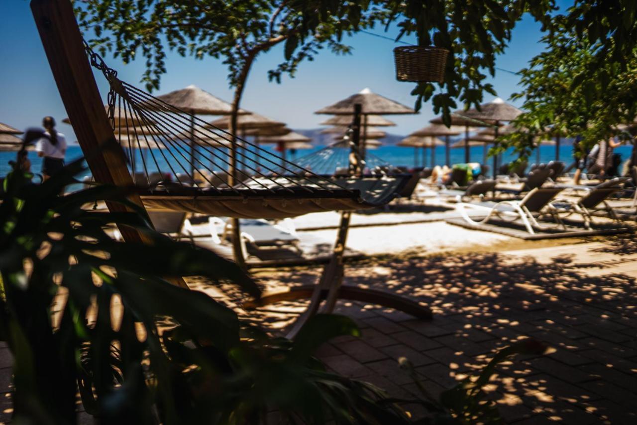 Zoe Seaside Resort Gialova Exterior photo