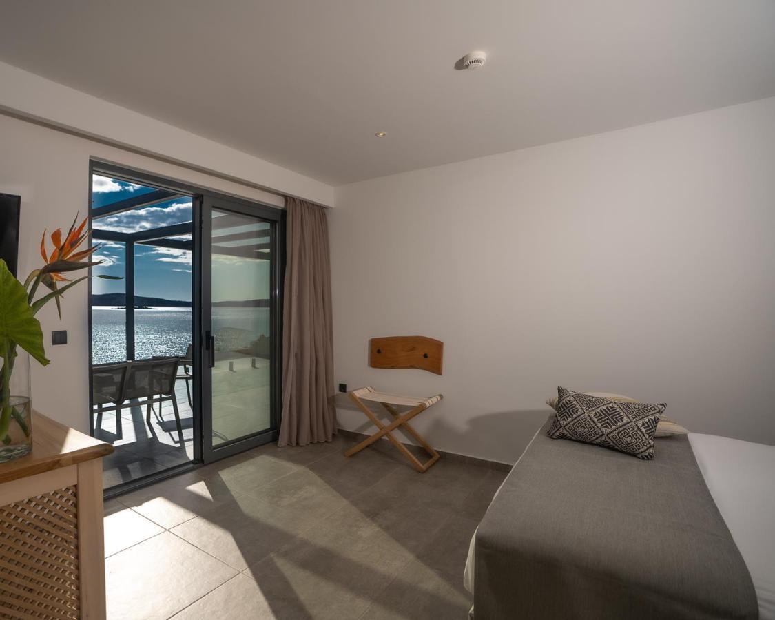 Zoe Seaside Resort Gialova Exterior photo